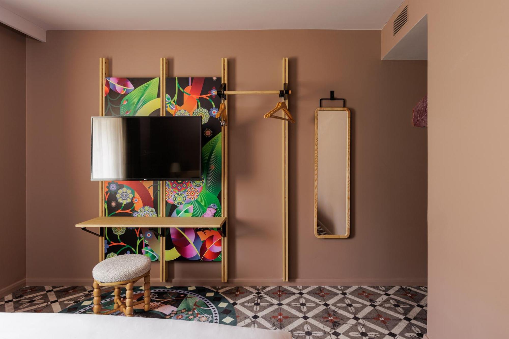 Hotel Cloitre - Entree Autonome, Reception En Ligne - Encore Mieux 올리언스 외부 사진
