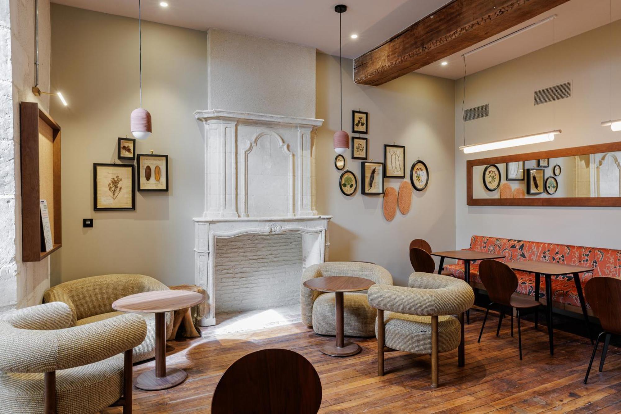 Hotel Cloitre - Entree Autonome, Reception En Ligne - Encore Mieux 올리언스 외부 사진